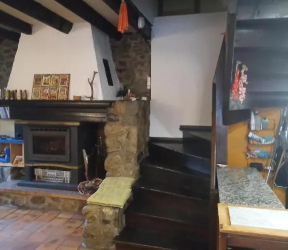 Lantställe Hosting Maison La Place Merens-les-Vals